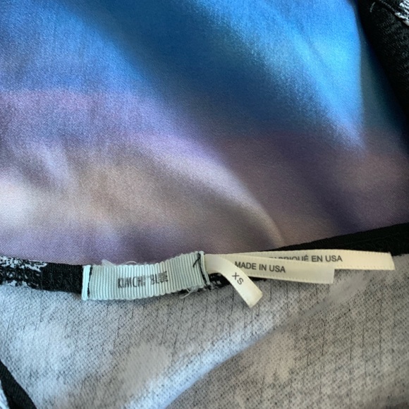 XS Black and White Kimchi Blue Floral Romper - Picture 5 of 5